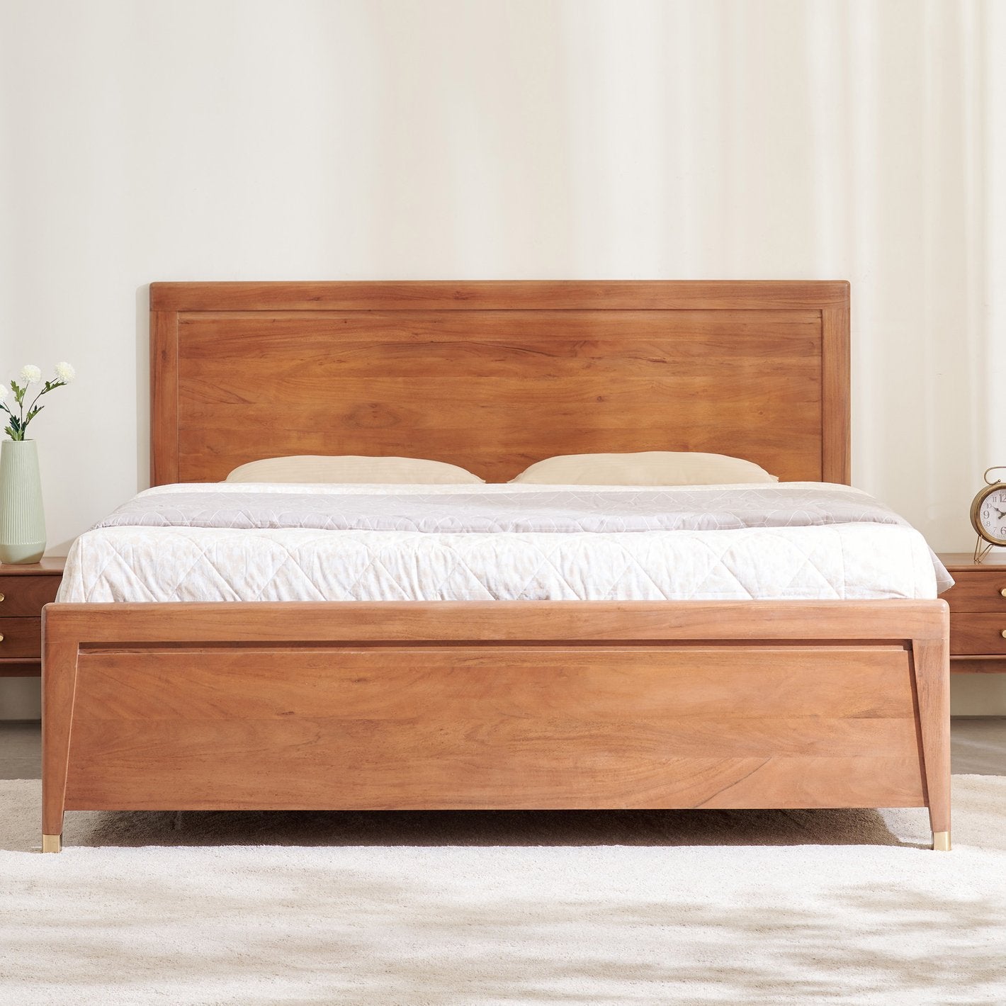 Carnival Acacia Wood Queen Bed with Hydraulic Storage